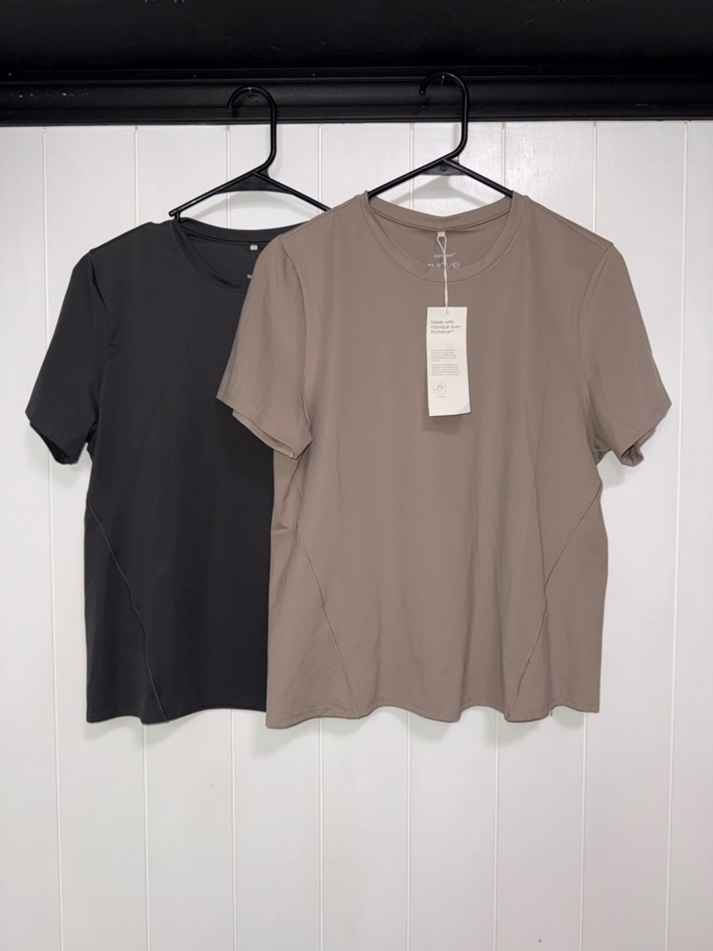 Neutral Taupe and Black Basic Tee Set